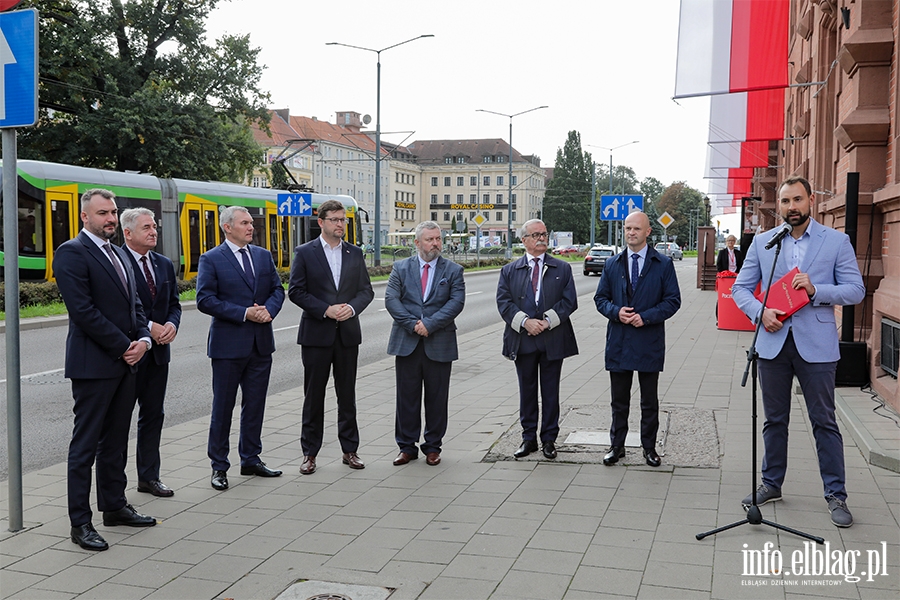 Zakoczenie remontu elewacji Urzdu pocztowego, fot. 23