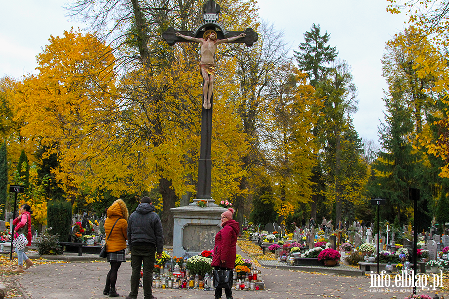 Wszystkich witych okazj do odwiedzenia bliskich na cmentarzach, fot. 7