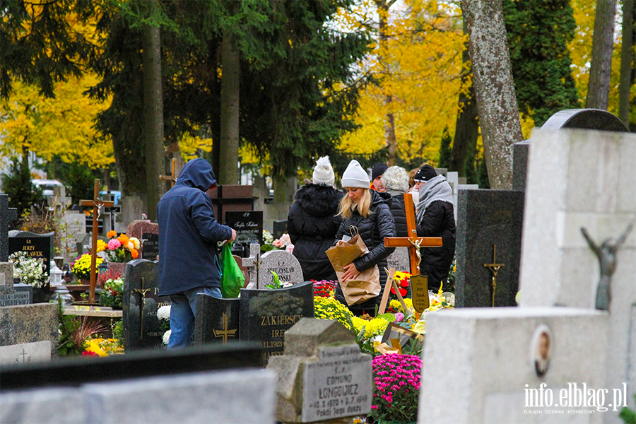 Wszystkich witych okazj do odwiedzenia bliskich na cmentarzach, fot. 13