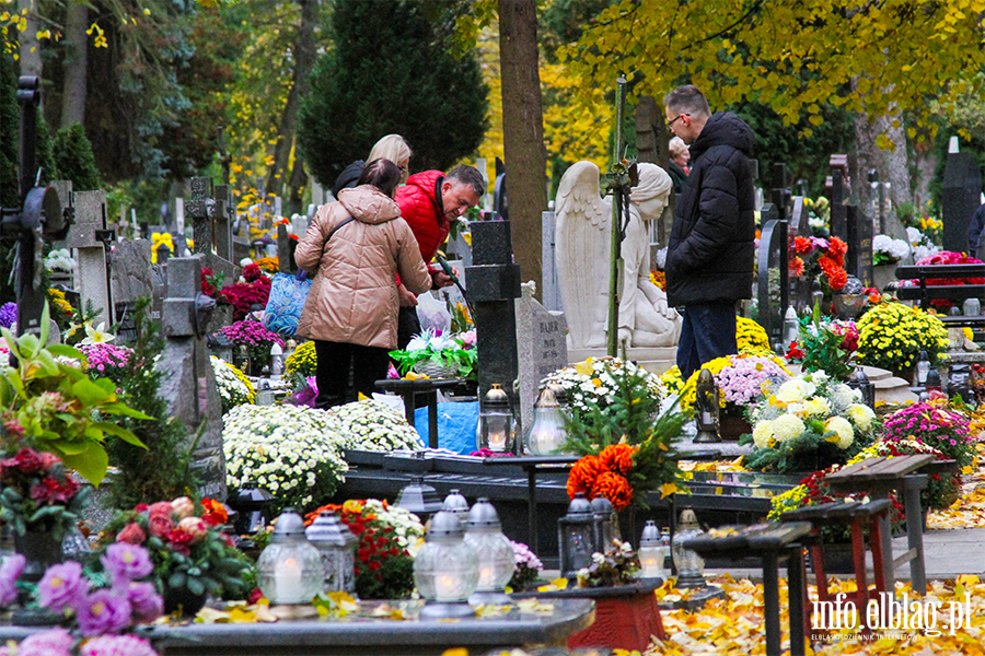 Wszystkich witych okazj do odwiedzenia bliskich na cmentarzach, fot. 14