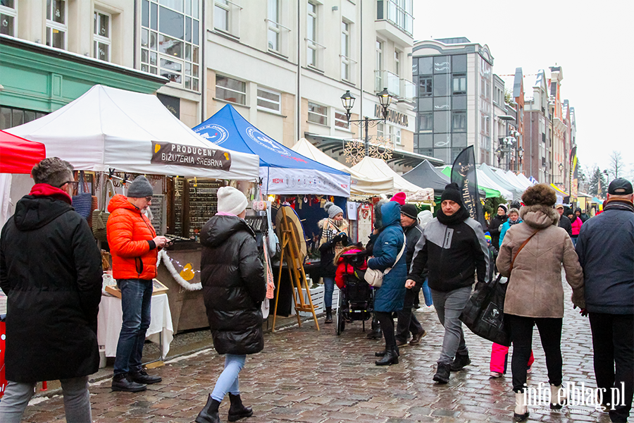 Jarmark, zdobienie pierniczkw i wsplne koldowanie. Trwaj witeczne Spotkania Elblan, fot. 19