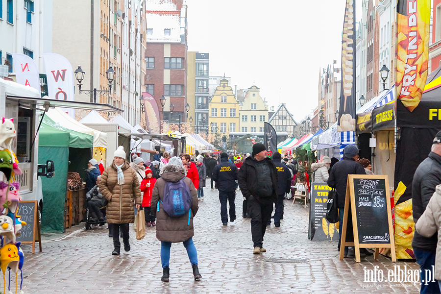 Jarmark, zdobienie pierniczkw i wsplne koldowanie. Trwaj witeczne Spotkania Elblan, fot. 26