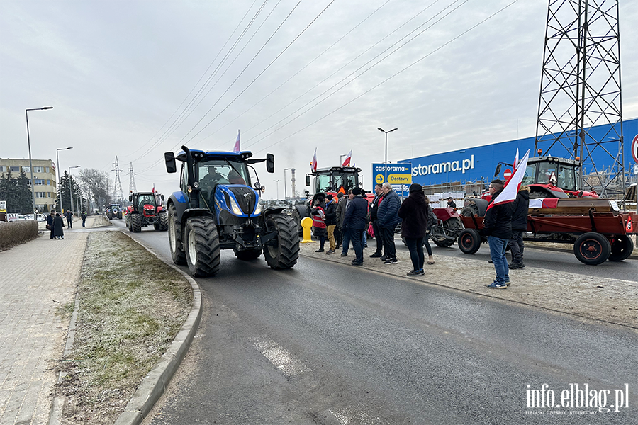 "Chopski bunt"sparaliowa miasto. Rolnicy protestuj na ulicachElblga, fot. 15