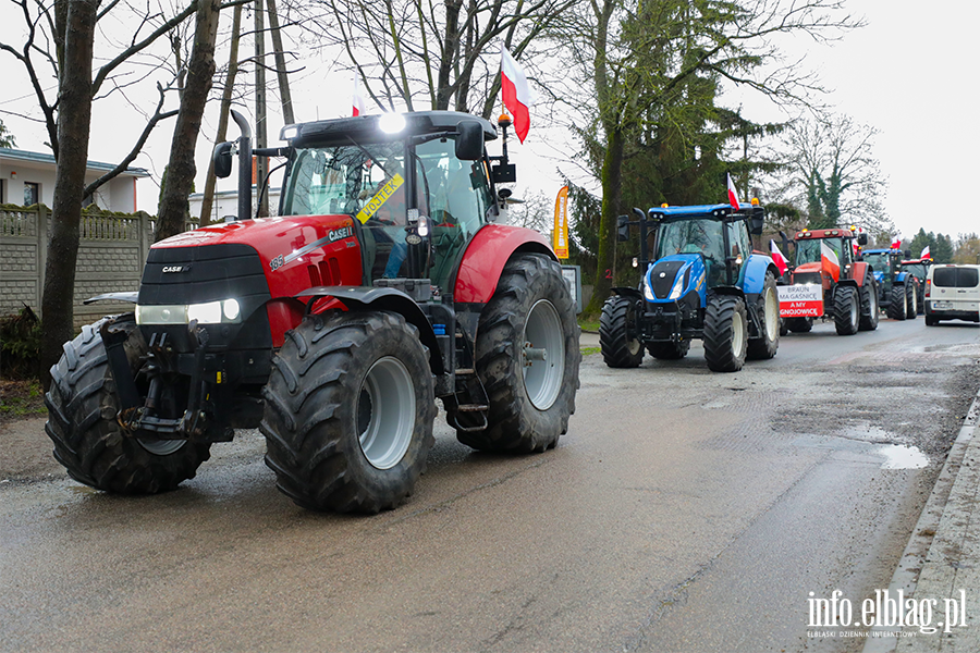 Elblg: Rolnicy protestuj na obwodnicy. Kilkaset maszyn zablokowao drog S7, fot. 46
