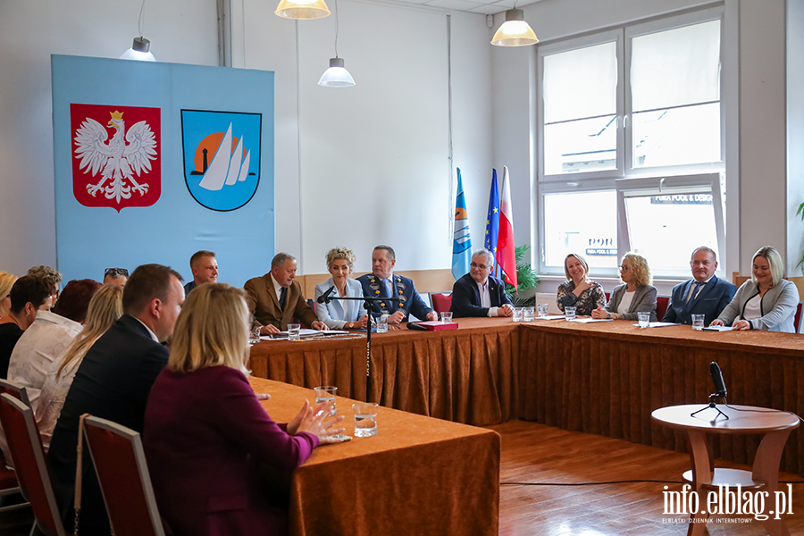 Historyczne wybory w Krynicy Morskiej. Sylwia Szczurek pierwsz kobiet na stanowisku Burmistrza, fot. 19