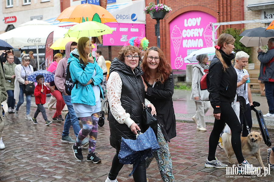 Parada Orkiestry Wojskowej na zakoczenie Elblskiego wita Muzyki, fot. 10