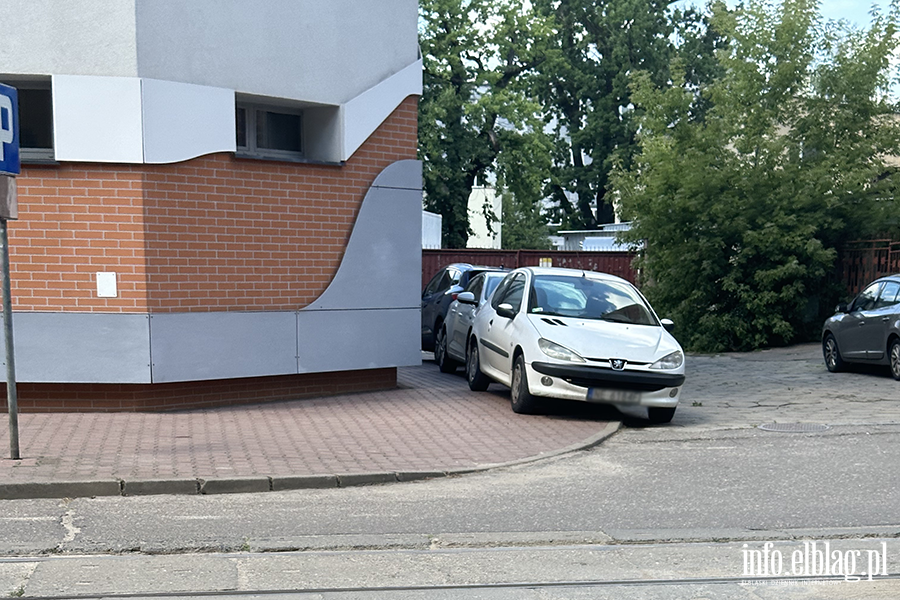 Mistrzowie Parkowania w Elblgu (cz 341), fot. 11