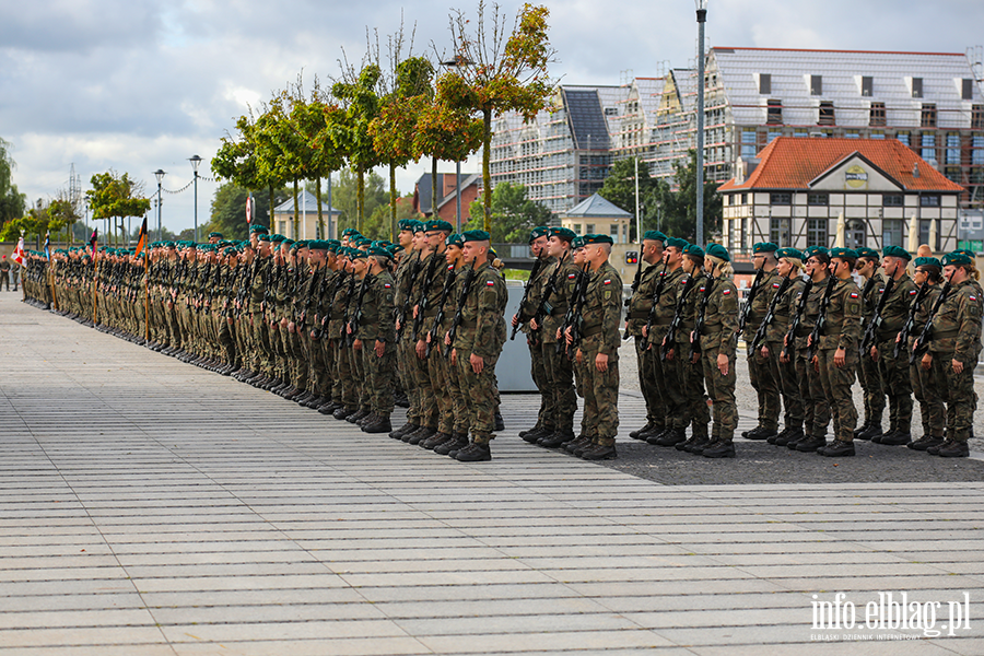 Dzi Odbya si Przysiga Wojskowa na Bulwarze Zygmunta Augusta , fot. 6