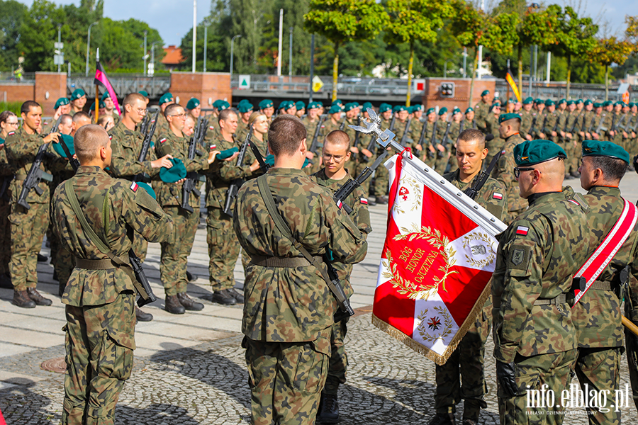 Dzi Odbya si Przysiga Wojskowa na Bulwarze Zygmunta Augusta , fot. 12