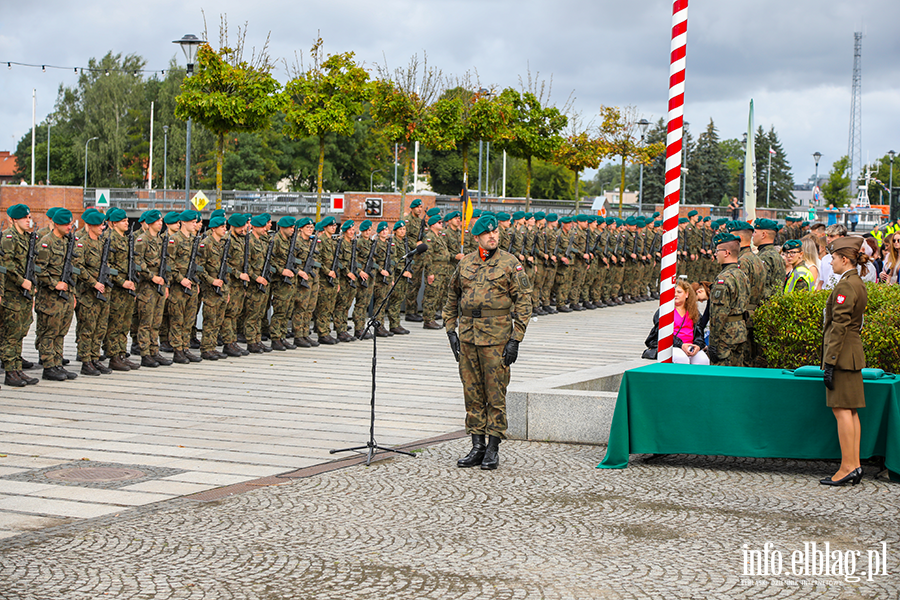 Dzi Odbya si Przysiga Wojskowa na Bulwarze Zygmunta Augusta , fot. 23