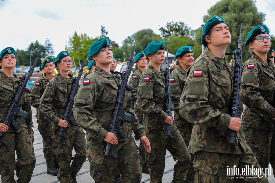 Dzi Odbya si Przysiga Wojskowa na Bulwarze Zygmunta Augusta , fot. 38