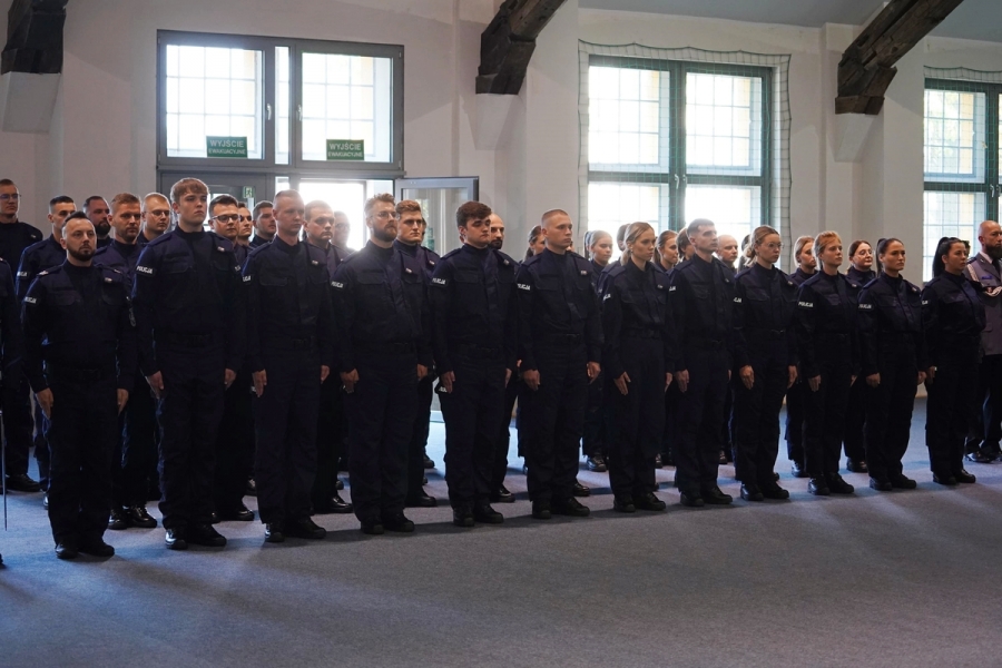 lubowanie nowych policjantw w garnizonie Warmisko-Mazurskim, fot. 9