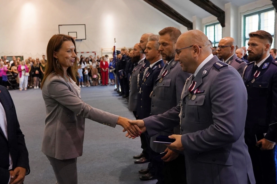 lubowanie nowych policjantw w garnizonie Warmisko-Mazurskim, fot. 22