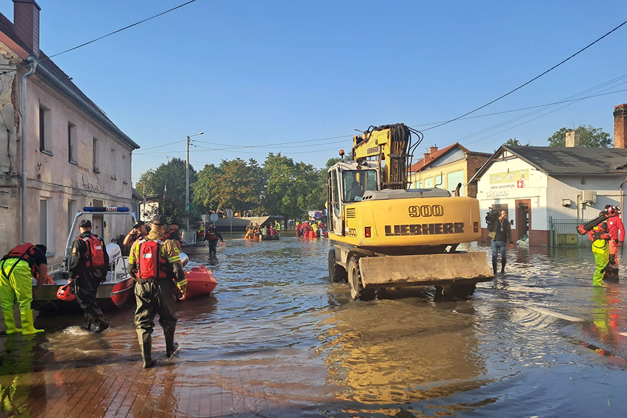 Braniewscy straacy podczas powodzi na poudni kraju, fot. 17