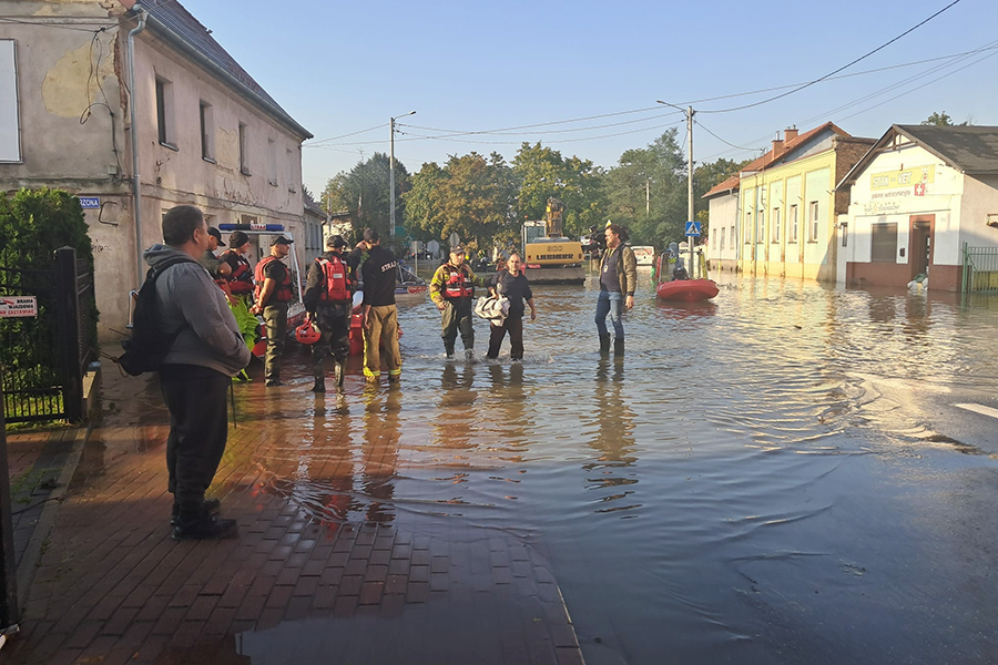 Braniewscy straacy podczas powodzi na poudni kraju, fot. 26