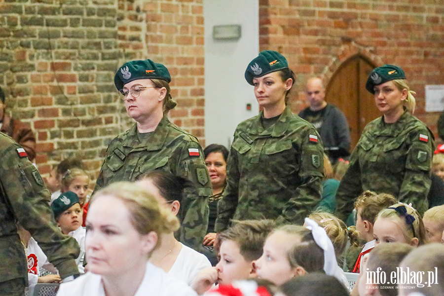 Przedszkolny Festiwal Piosenki Patriotycznej, fot. 7