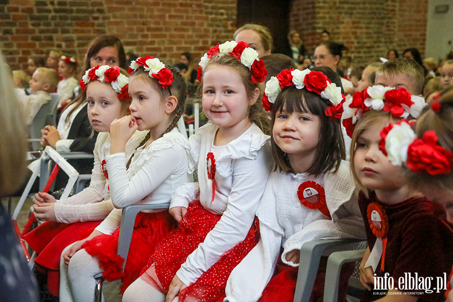 Przedszkolny Festiwal Piosenki Patriotycznej, fot. 29