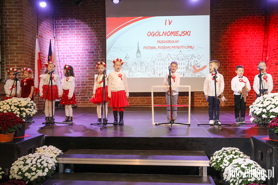 Przedszkolny Festiwal Piosenki Patriotycznej, fot. 31