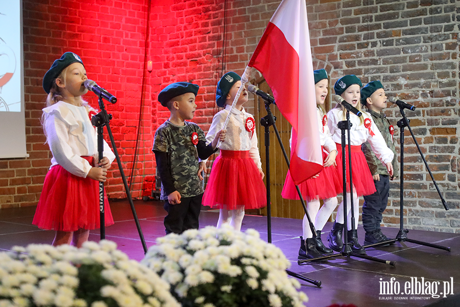 Przedszkolny Festiwal Piosenki Patriotycznej, fot. 41