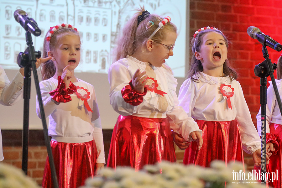 Przedszkolny Festiwal Piosenki Patriotycznej, fot. 49