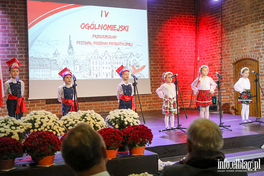 Przedszkolny Festiwal Piosenki Patriotycznej, fot. 73