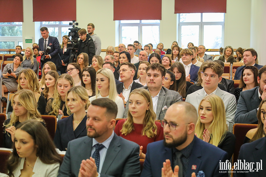 Uroczysto w Akademii Medycznych i Spoecznych Nauk Stosowanych, fot. 37