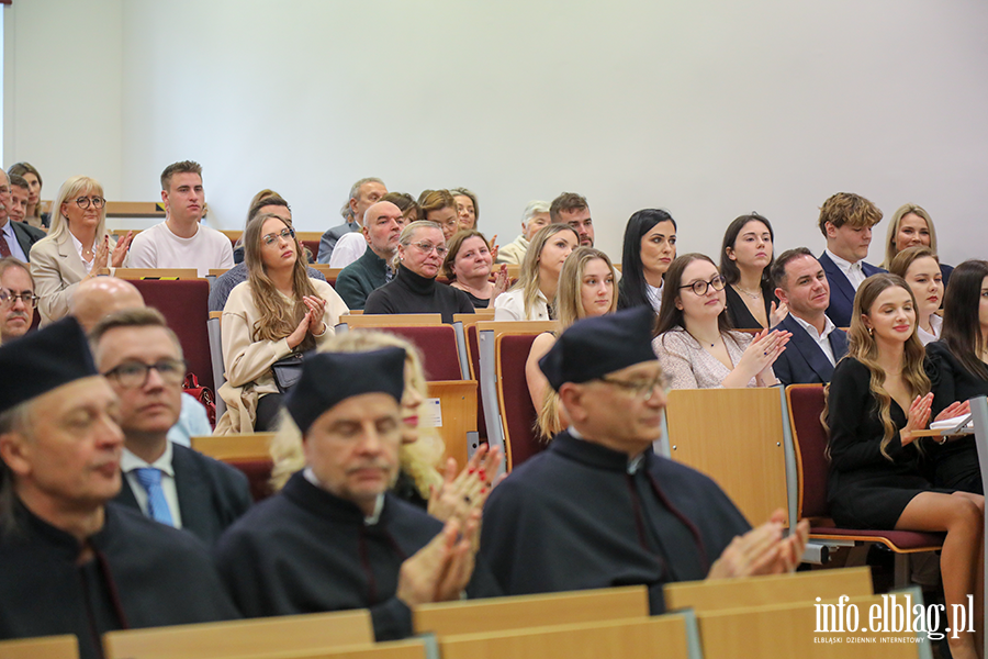 Uroczysto w Akademii Medycznych i Spoecznych Nauk Stosowanych, fot. 42