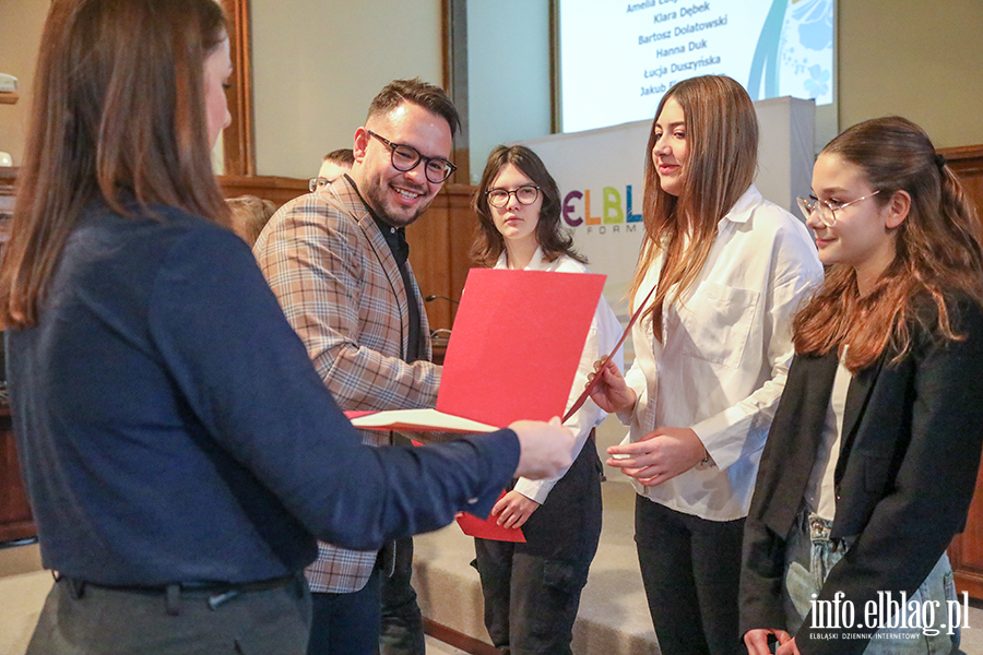 Stypendia na wyrwnanie szans edukacyjnych dla uczniw klas sidmych i smych, fot. 14