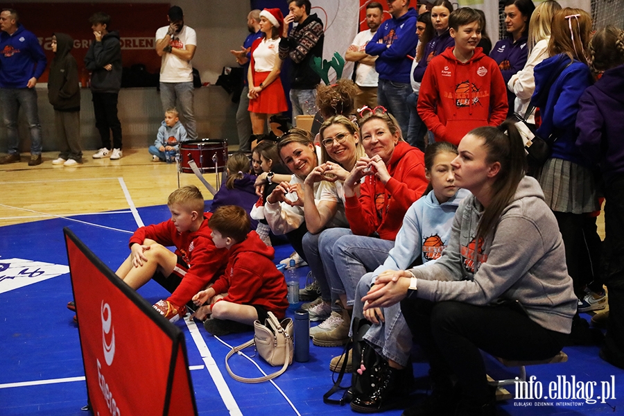 Energa Basketball Elblg kontra Akademia Gortata Gdask, fot. 36