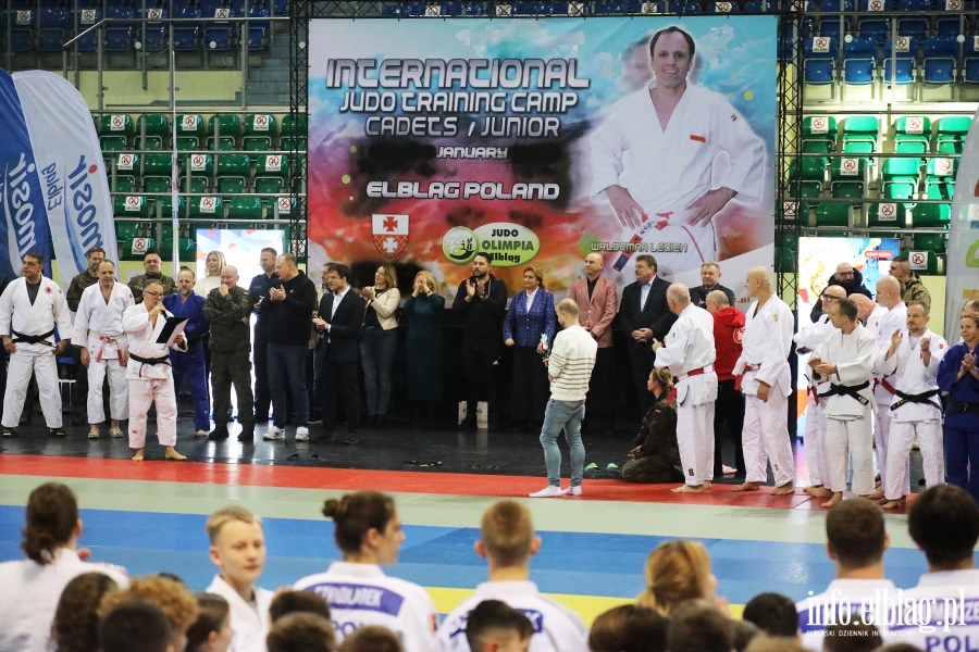 Modzi judocy szkol si pod okiem najlepszych trenerw, fot. 4