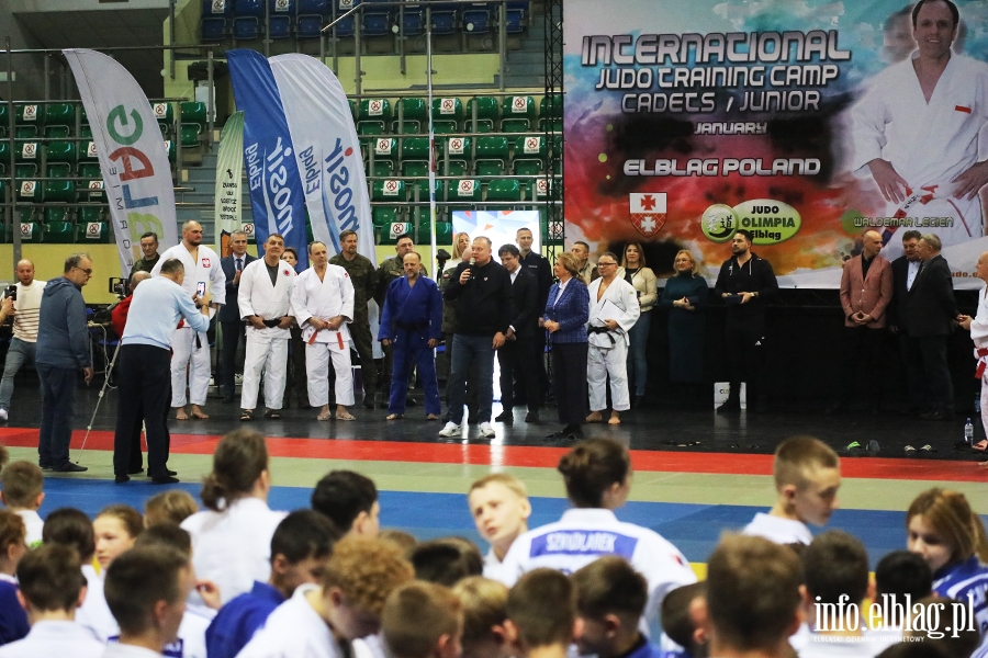 Modzi judocy szkol si pod okiem najlepszych trenerw, fot. 5