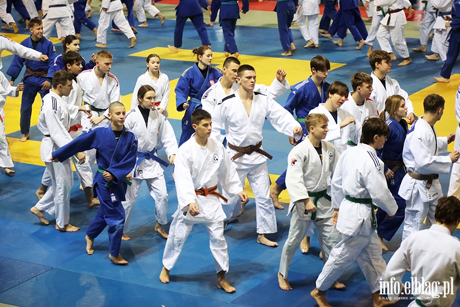 Modzi judocy szkol si pod okiem najlepszych trenerw, fot. 12