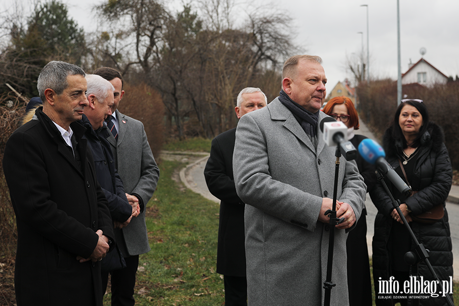 Ul. 13 Puku Przeciwlotniczego bdzie poszerzona i dwukierunkowa. "To pierwszy krok do odcienia ul. Bema", fot. 9