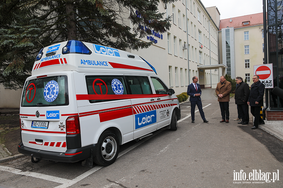 Przekazanie karetki sanitarnej Szpitalowi Miejskiemu w. Jana Pawa II w Elblgu, fot. 9