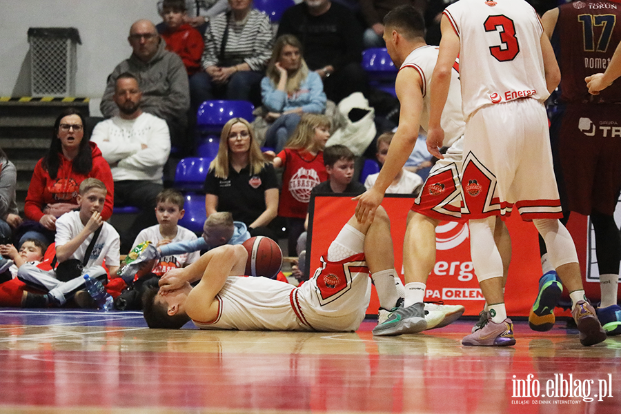 Elbasket walczy, ale play-off jeszcze nie teraz, fot. 50