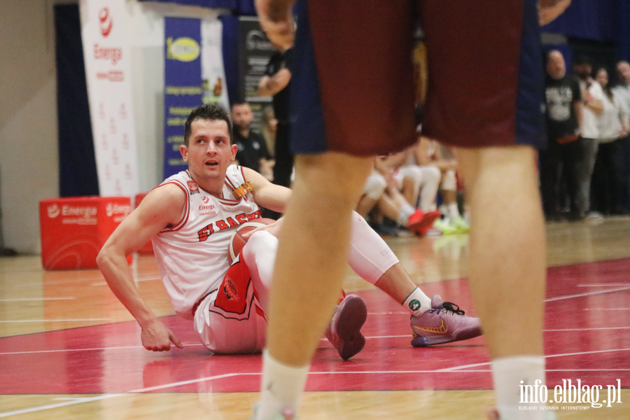 Elbasket walczy, ale play-off jeszcze nie teraz, fot. 57