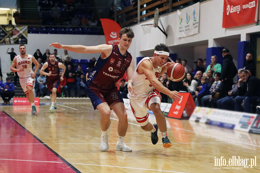 Elbasket walczy, ale play-off jeszcze nie teraz, fot. 67