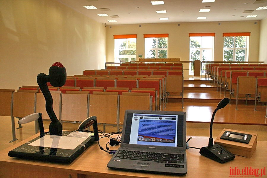 Inauguracja roku akademickiego 2010/11 w EUH-E oraz otwarcie nowego budynku, fot. 32