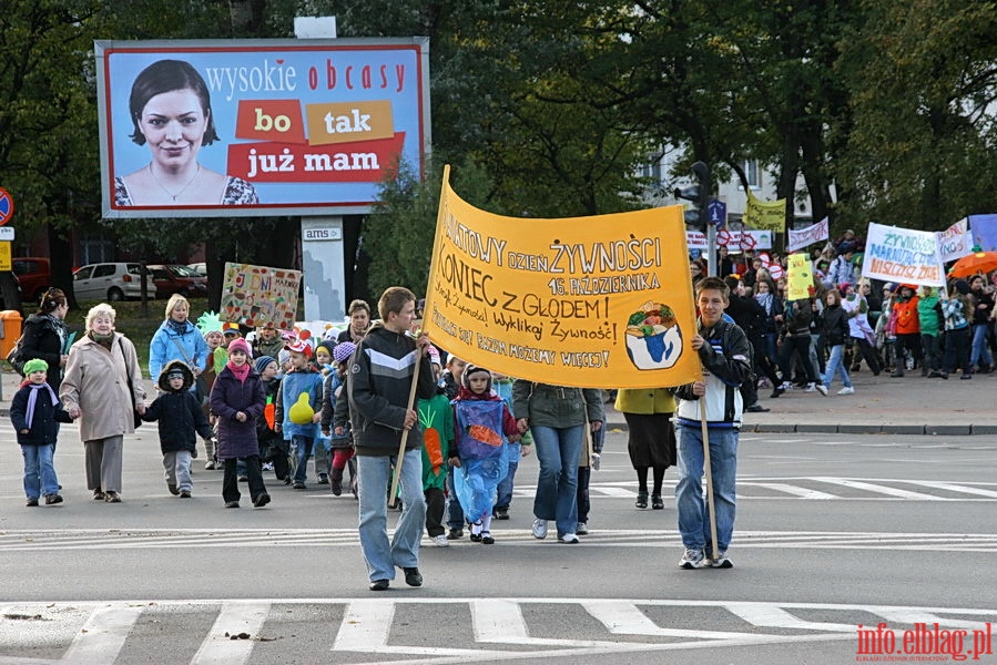 Strajk ywnoci w Elblgu - przemarsz ulicami miasta, fot. 1