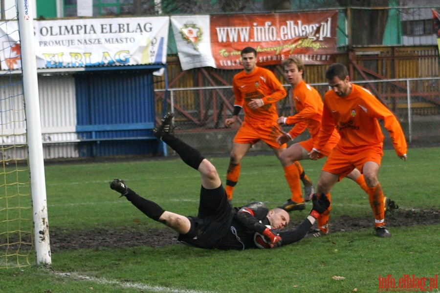 Mecz 17 kolejki II ligi: Olimpia Elblg - Puszcza Niepoomice 5-1, fot. 11