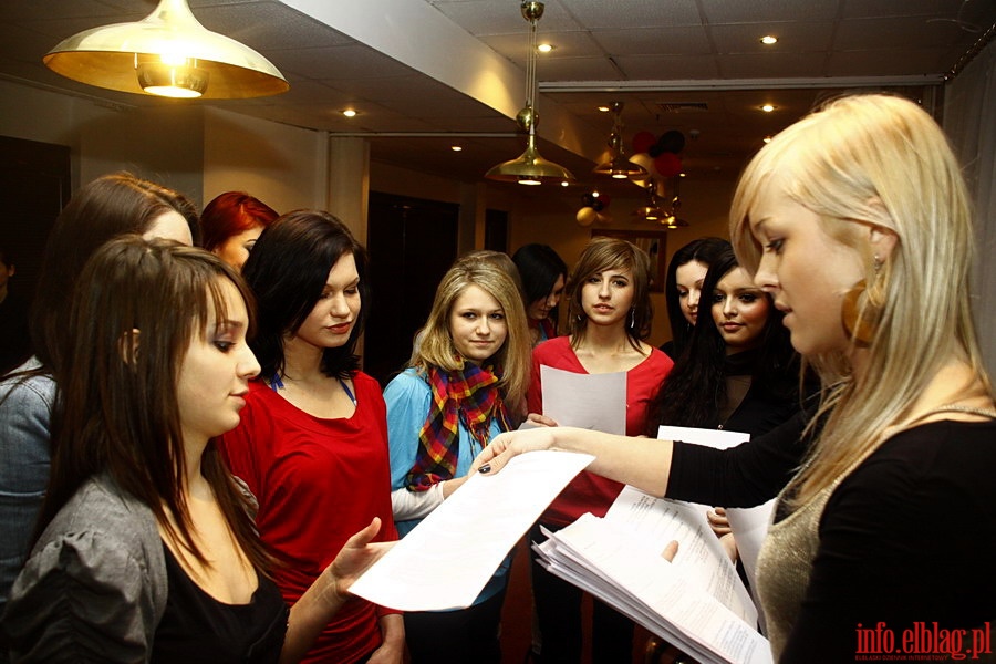 Pierwszy casting do konkursu Miss Polski Ziemi Elblskiej 2011, fot. 56