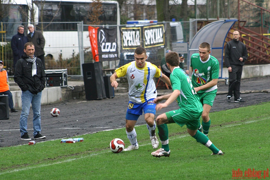 Mecz 18 kolejki (zalegej) II ligi: Olimpia Elblg - Pelikan owicz 1-0, fot. 6