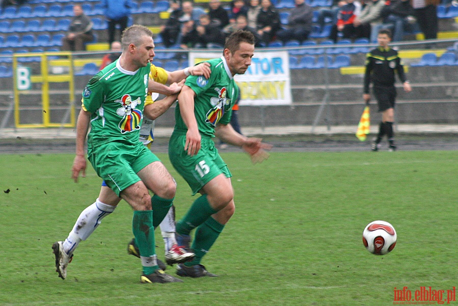 Mecz 18 kolejki (zalegej) II ligi: Olimpia Elblg - Pelikan owicz 1-0, fot. 13