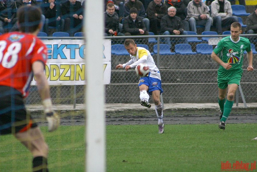 Mecz 18 kolejki (zalegej) II ligi: Olimpia Elblg - Pelikan owicz 1-0, fot. 16