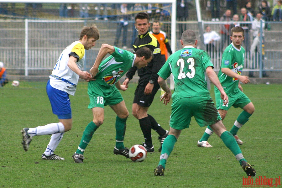 Mecz 18 kolejki (zalegej) II ligi: Olimpia Elblg - Pelikan owicz 1-0, fot. 17