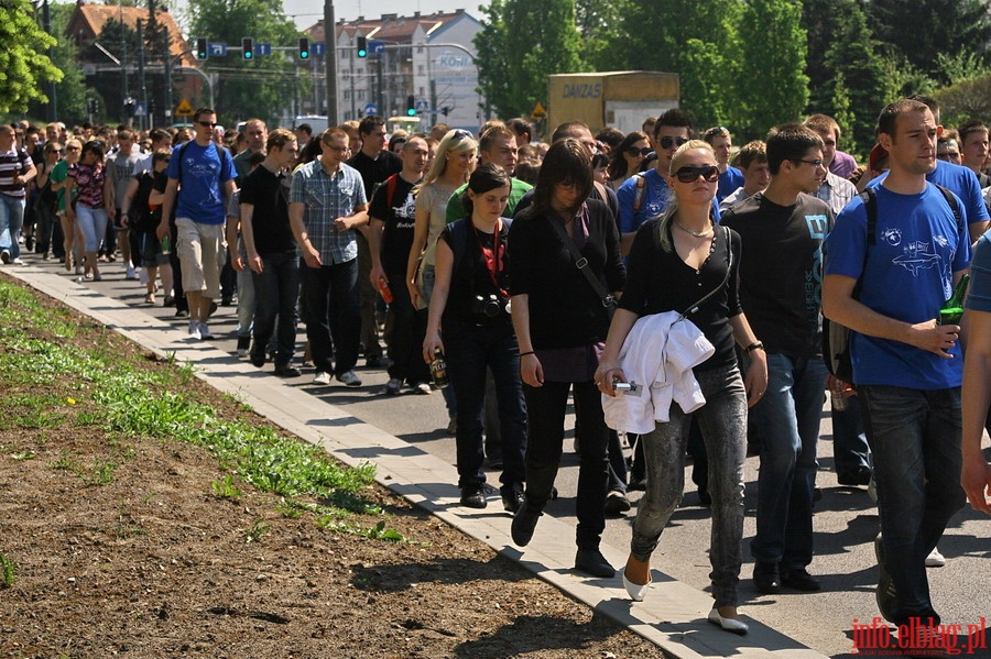 Juwenalia Elblskie 2011 - przemarsz studentw ulicami Elblga, fot. 10
