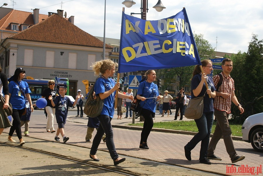 Juwenalia Elblskie 2011 - przemarsz studentw ulicami Elblga, fot. 16