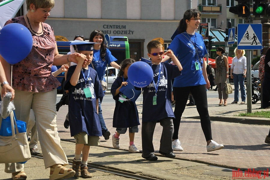 Juwenalia Elblskie 2011 - przemarsz studentw ulicami Elblga, fot. 18