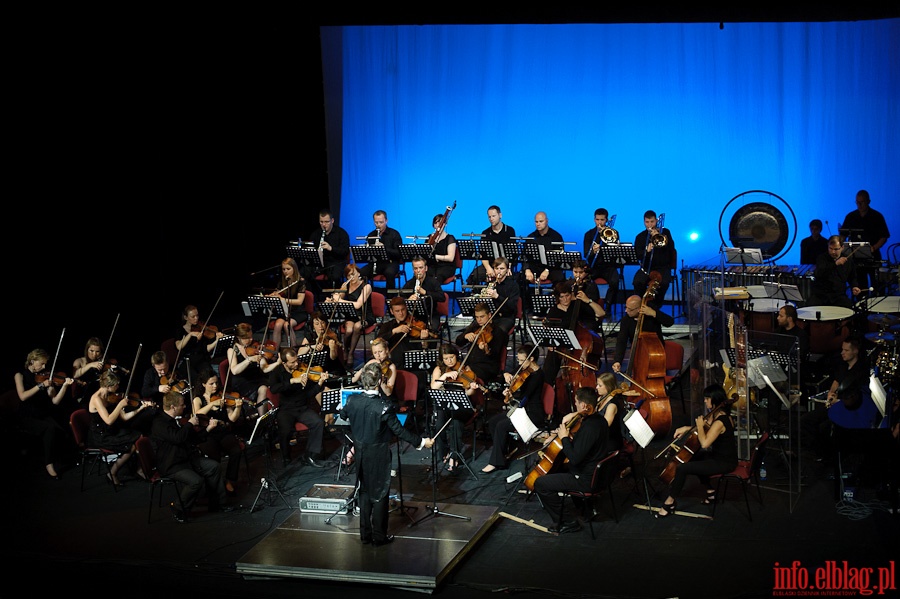 Show Muzyczne Adama Sztaby z Elblsk Orkiestr Kameraln w skadzie symfonicznym, fot. 25