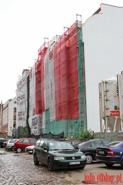 Budowa Hotelu ELBLG na Starym Miecie - monta konstrukcji dachu nad dziedzicem, fot. 21